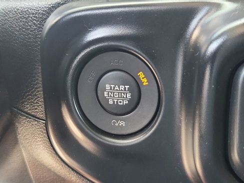 Used 2020 Jeep Gladiator Sport w/ Quick Order Package 24S image 26