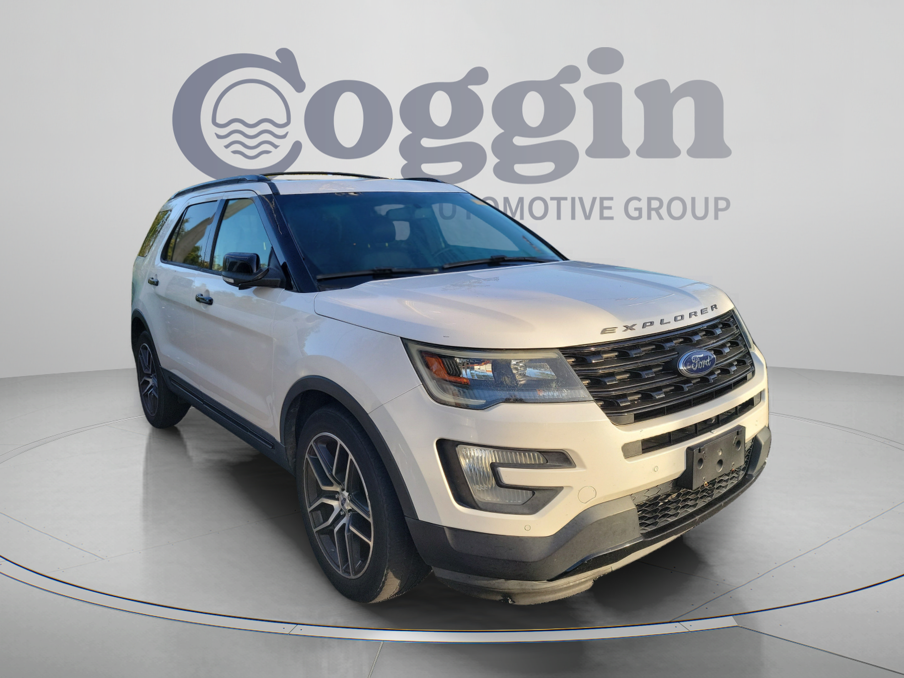 Used 2016 Ford Explorer Sport w/ Equipment Group 401A AWD/4WD image 15