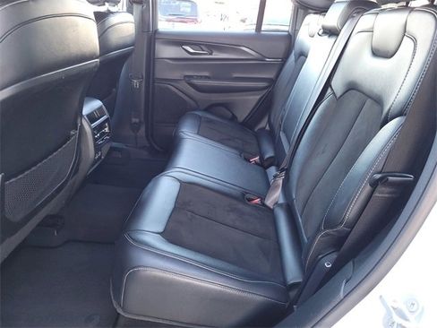 Certified 2023 Jeep Grand Cherokee Altitude image 18