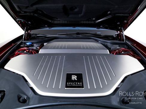 Certified 2024 Rolls-Royce Spectre w/ Spectre Launch Package image 33