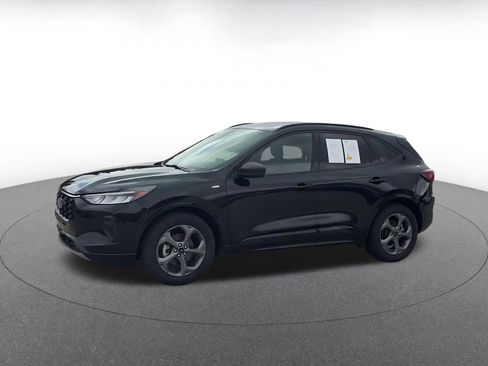 Used 2024 Ford Escape ST-Line image 8