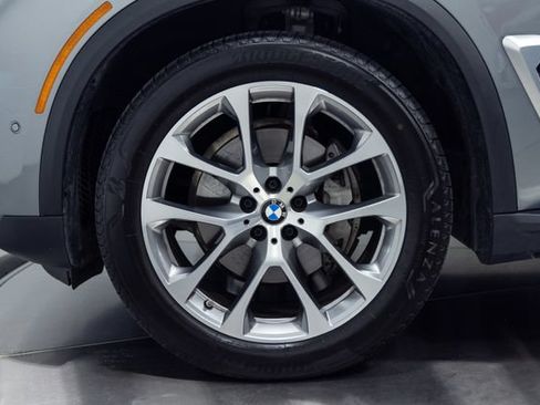Used 2026 BMW X5 xDrive40i AWD/4WD image 27