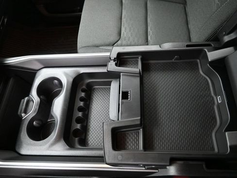 Certified 2025 RAM 1500 Big Horn image 23