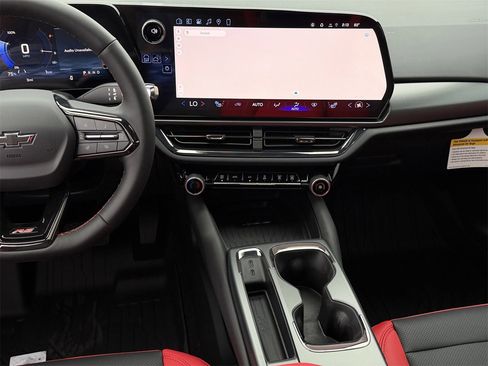 New 2026 Chevrolet Equinox EV RS image 15