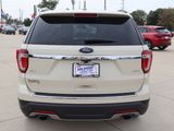 Used 2018 Ford Explorer XLT w/ Equipment Group 202A image 6