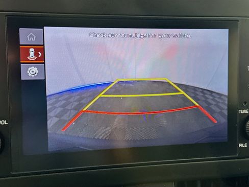 Used 2025 Kia Sportage LX image 21