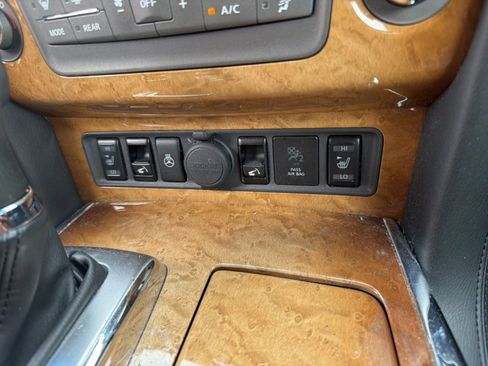 Used 2014 INFINITI QX80 4WD w/ Theater Package image 15