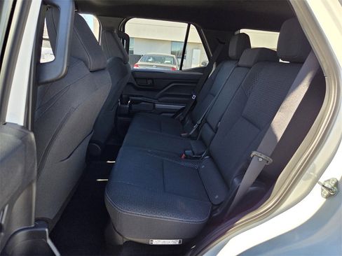 Used 2025 Toyota 4Runner SR5 image 6