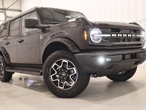 New 2026 Ford Bronco Outer Banks AWD/4WD image 31