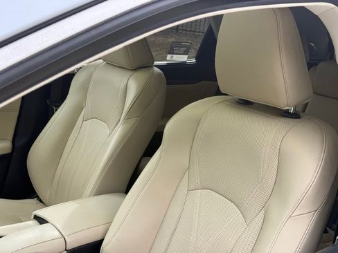 Certified 2022 Lexus RX 350L Luxury w/ Accessory Package (Z1) FWD image 21
