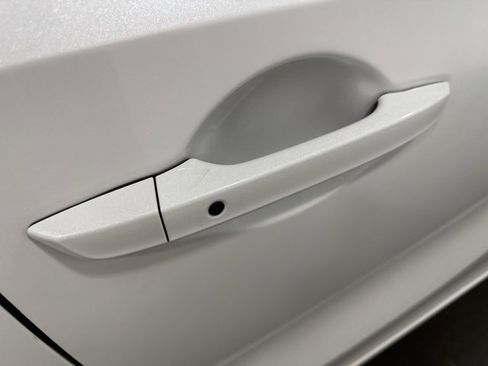 Used 2023 Honda Odyssey Sport image 37