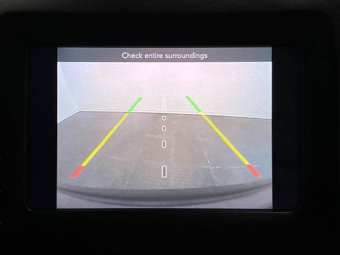 Used 2020 Jeep Cherokee Latitude Plus w/ Cold Weather Group image 23