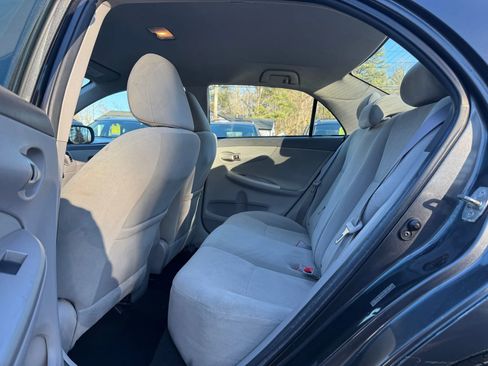 Used 2010 Toyota Corolla LE w/ All Weather Guard Pkg image 15