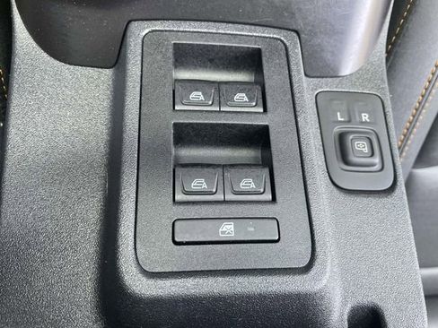 Used 2024 Ford Bronco Badlands AWD/4WD image 11