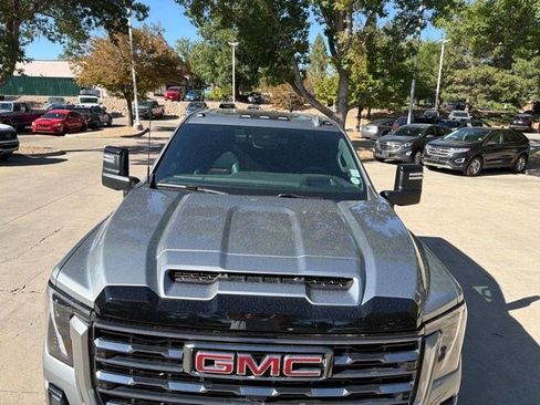 Used 2024 GMC Sierra 3500 AT4 w/ AT4 Premium Plus Package AWD/4WD image 10