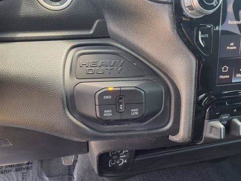 Used 2025 RAM 2500 Tradesman AWD/4WD image 20