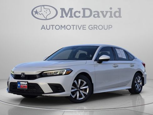 Used 2023 Honda Civic LX image 1