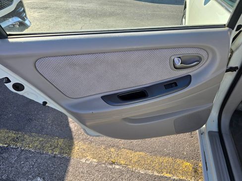 Used 2003 Nissan Maxima SE FWD image 22