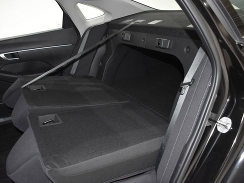 Certified 2025 Hyundai Sonata SE image 27