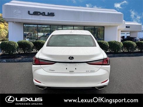Used 2024 Lexus ES 350 w/ Premium Package image 8