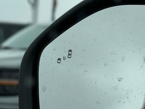 New 2026 Ford Explorer ST-Line image 10