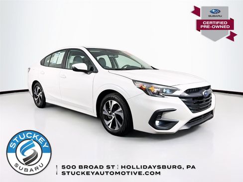Used 2025 Subaru Legacy Premium image 1