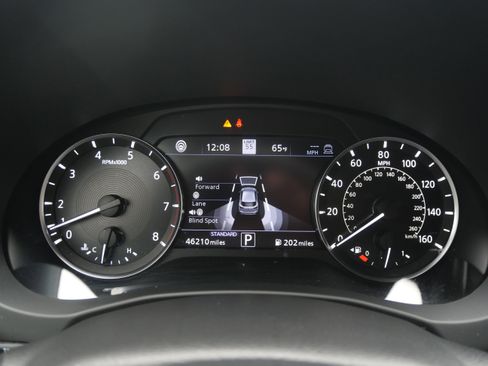 Used 2023 INFINITI QX50 Sport image 18