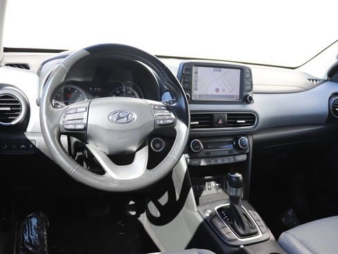Used 2021 Hyundai Kona Ultimate FWD image 3