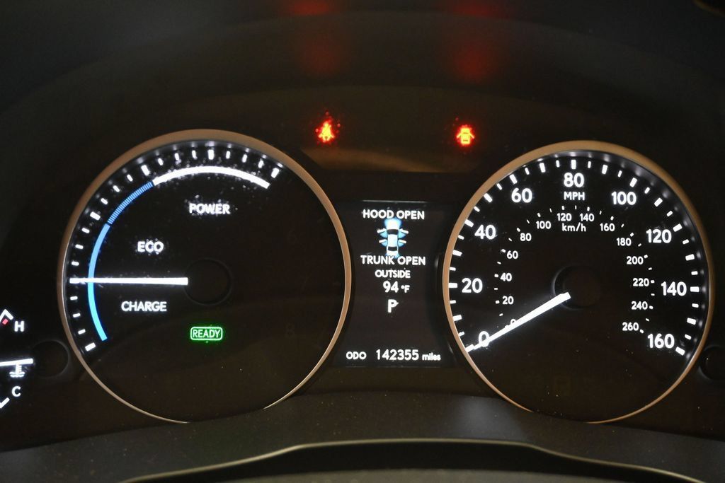Used 2013 Lexus ES 300h w/ Luxury Pkg FWD image 15