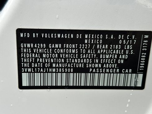 Used 2017 Volkswagen Jetta SEL image 52