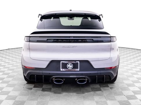 Certified 2025 Porsche Cayenne Turbo GT image 10