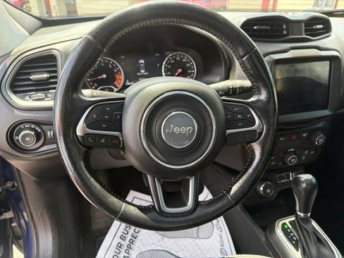 Used 2018 Jeep Renegade Limited w/ UConnect 8.4 Nav Group AWD/4WD image 14