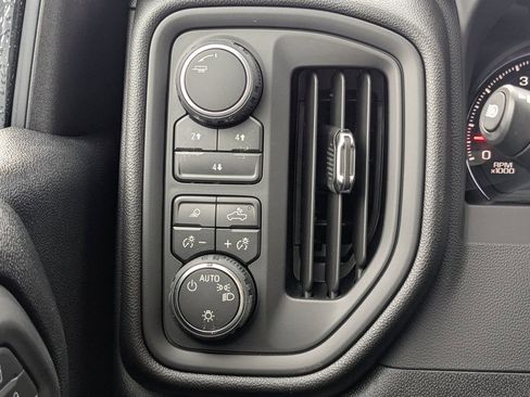 New 2026 Chevrolet Silverado 2500 W/T w/ WT Convenience Package image 28