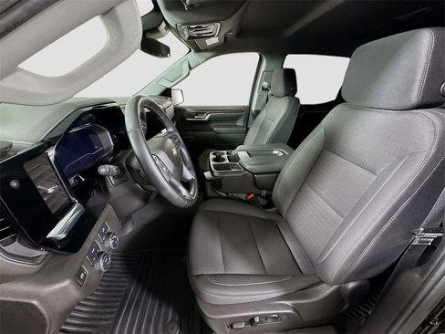 Used 2024 Chevrolet Silverado 1500 LT image 15