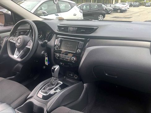 Used 2020 Nissan Rogue Sport S w/ Appearance Package image 14