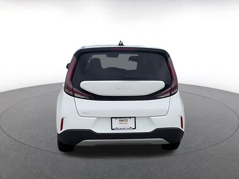 Used 2025 Kia Soul LX w/ LX Technology Package image 14