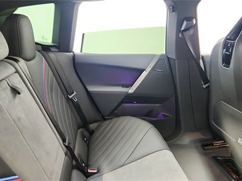 Used 2026 BMW iX xDrive45 image 26