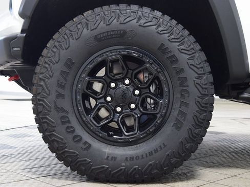 New 2026 Chevrolet Colorado ZR2 w/ ZR2 Bison Edition image 30