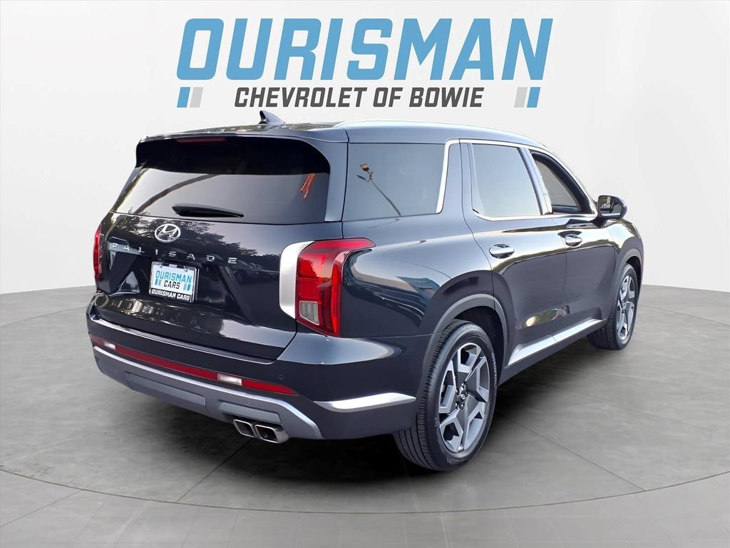 Used 2024 Hyundai Palisade Limited FWD image 3