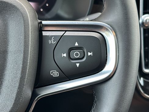 Certified 2023 Volvo C40 P8 Recharge Plus AWD/4WD image 28