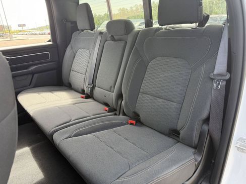 Certified 2025 RAM 1500 Big Horn AWD/4WD image 17