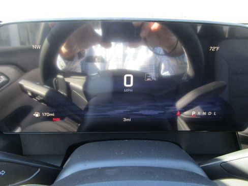 New 2026 Chevrolet Traverse LT w/ Driver Confidence Package FWD image 15
