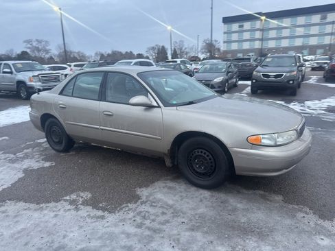 Used 2003 Buick Century Custom w/ Preferred Equipment Group 1SB image 9