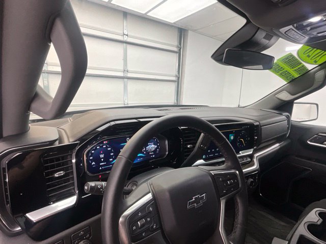 Used 2026 Chevrolet Silverado 1500 RST w/ RST Select Package AWD/4WD image 15