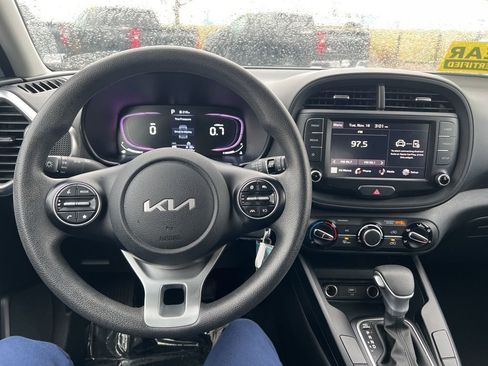 Used 2023 Kia Soul LX w/ Option Group 015 image 24