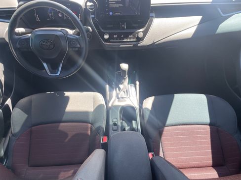 Used 2026 Toyota Corolla SE FWD image 19