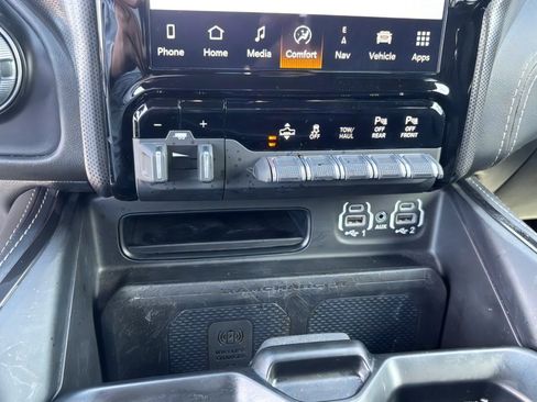 Used 2022 RAM 1500 Limited AWD/4WD image 15