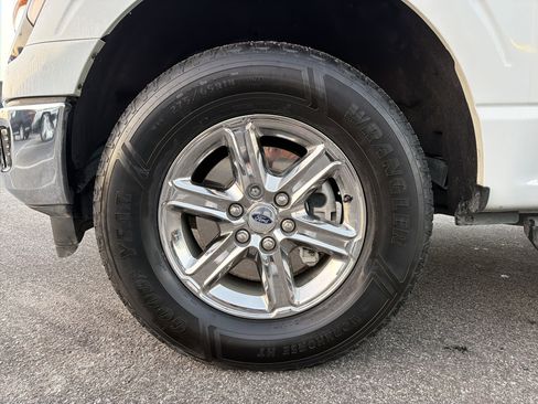 Used 2024 Ford F150 XLT w/ Mobile Office Package image 12