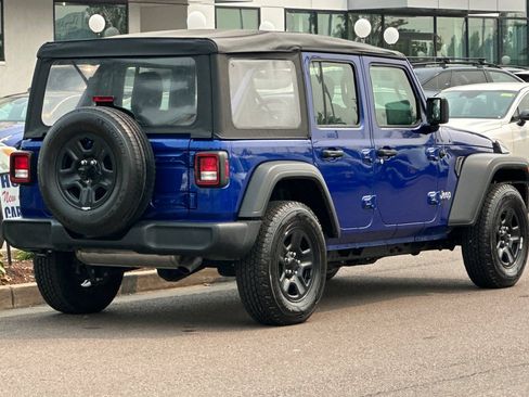Used 2019 Jeep Wrangler Unlimited Sport AWD/4WD image 4