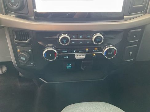 Used 2024 Ford F150 XLT AWD/4WD image 11